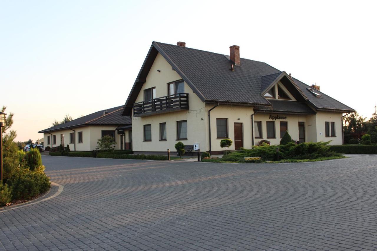 Restauracja Applause Hotel Ludwin Екстериор снимка