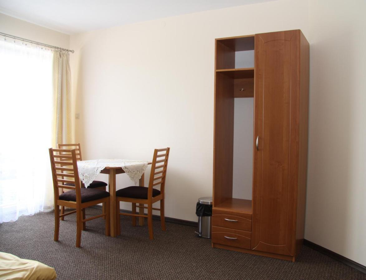 Restauracja Applause Hotel Ludwin Екстериор снимка